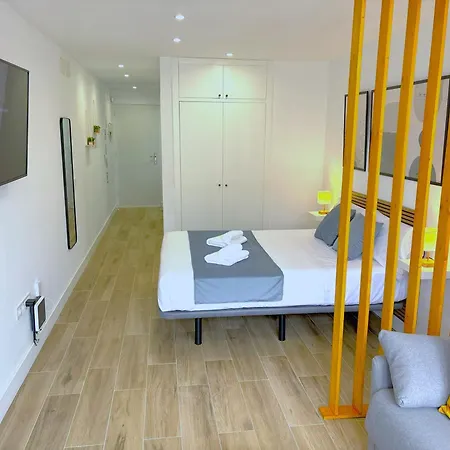 Evans Realty Bl Estudio Lujoso & Vistas Al Mar * Торремолінос