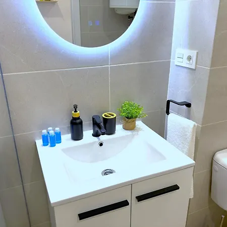 Evans Realty Bl Estudio Lujoso & Vistas Al Mar Apartamento Torremolinos