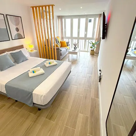 Evans Realty Bl Estudio Lujoso & Vistas Al Mar Torremolinos